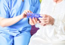 Pilulier connecté et capteurs : utiles ou gadgets ?
